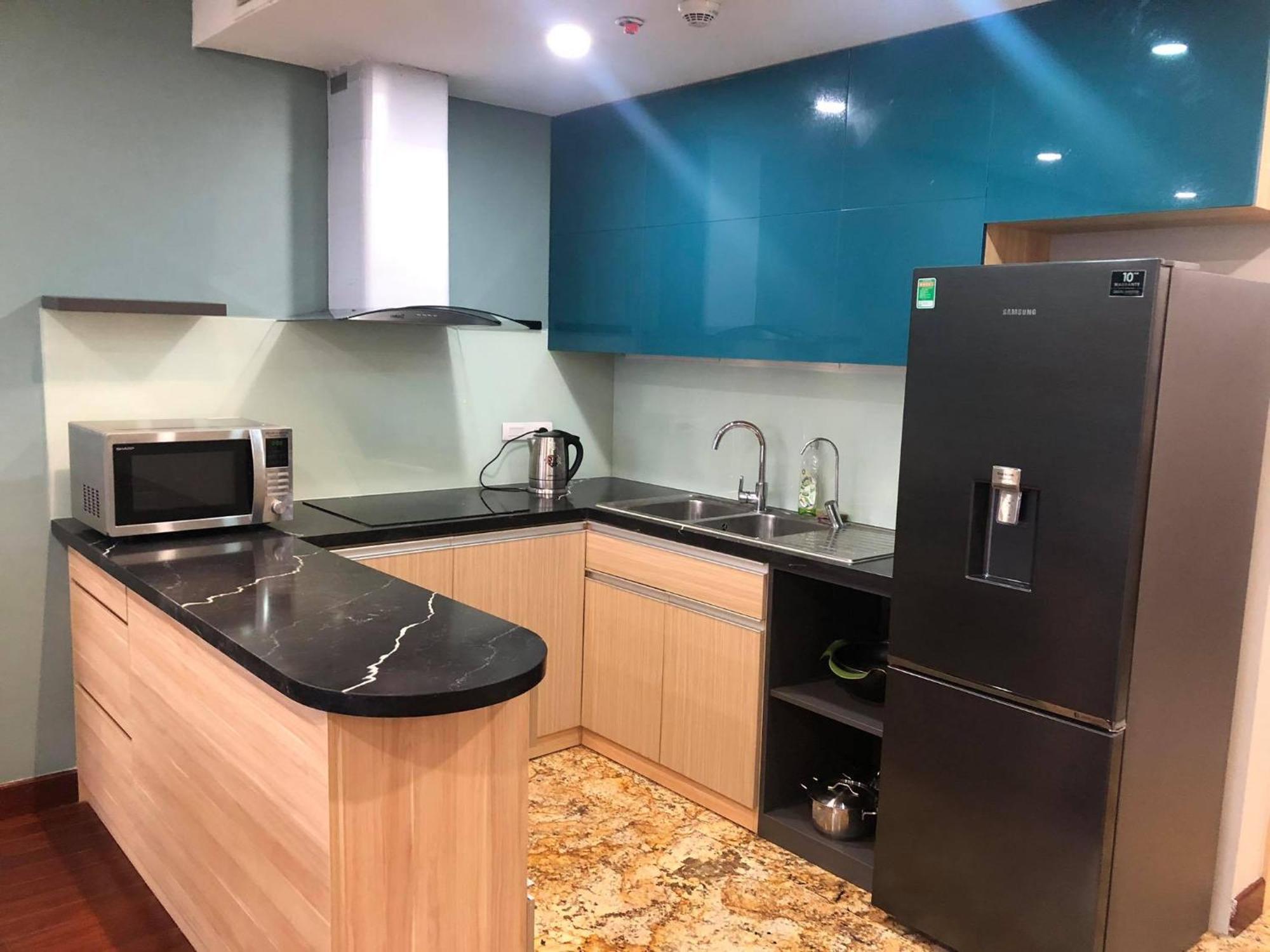 Westlake Homestay Hanoi - D'Le Roi Soleil Экстерьер фото