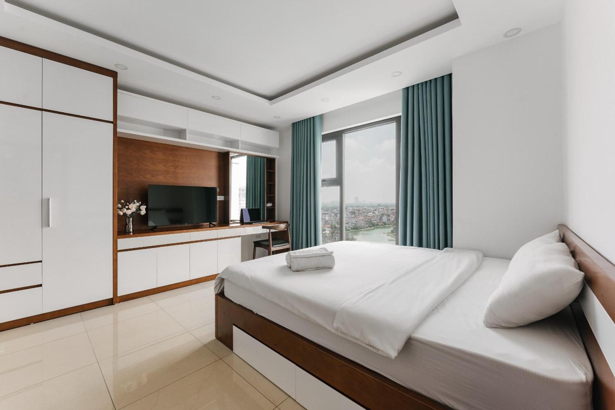 Westlake Homestay Hanoi - D'Le Roi Soleil Экстерьер фото