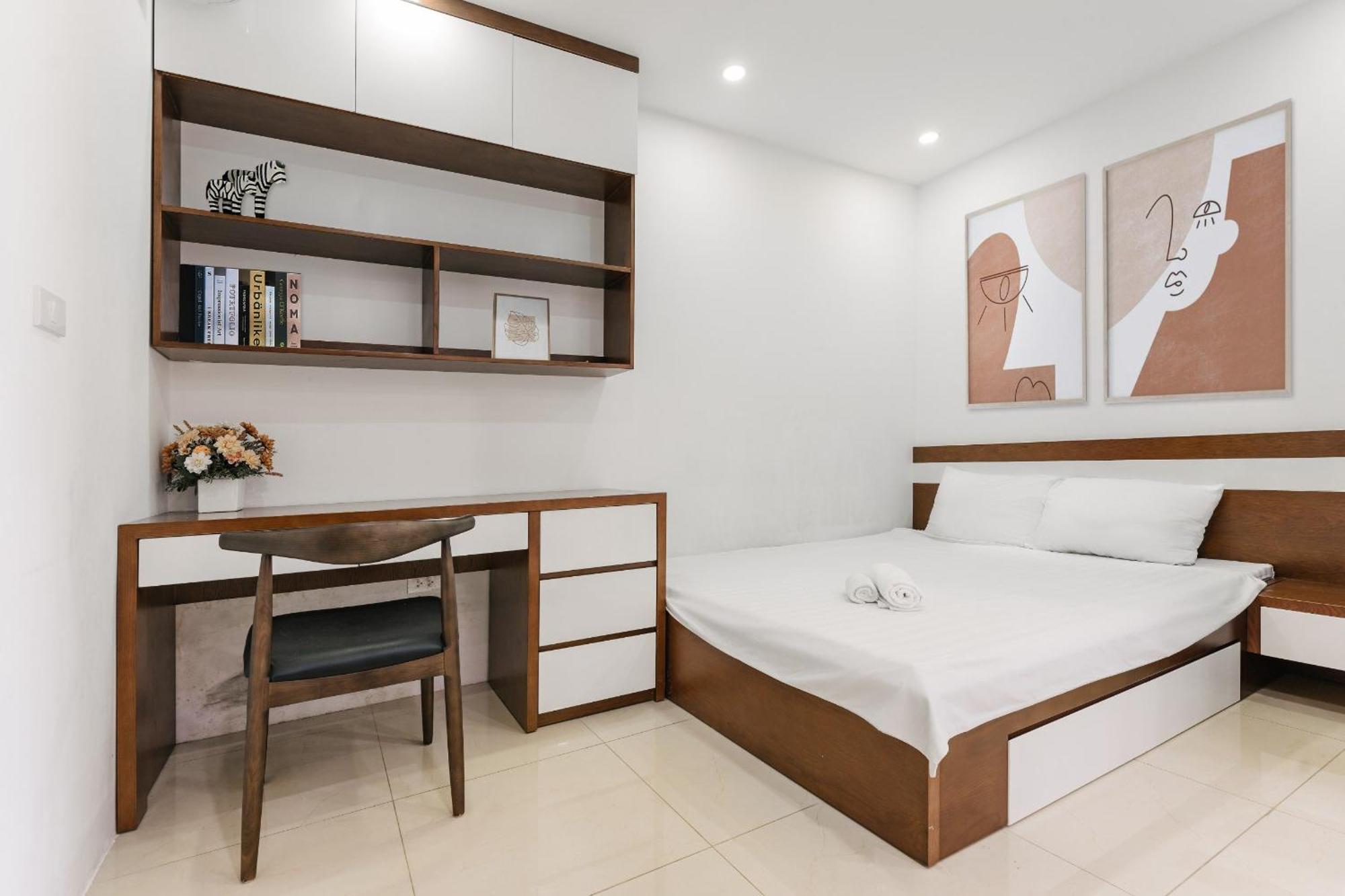 Westlake Homestay Hanoi - D'Le Roi Soleil Номер фото